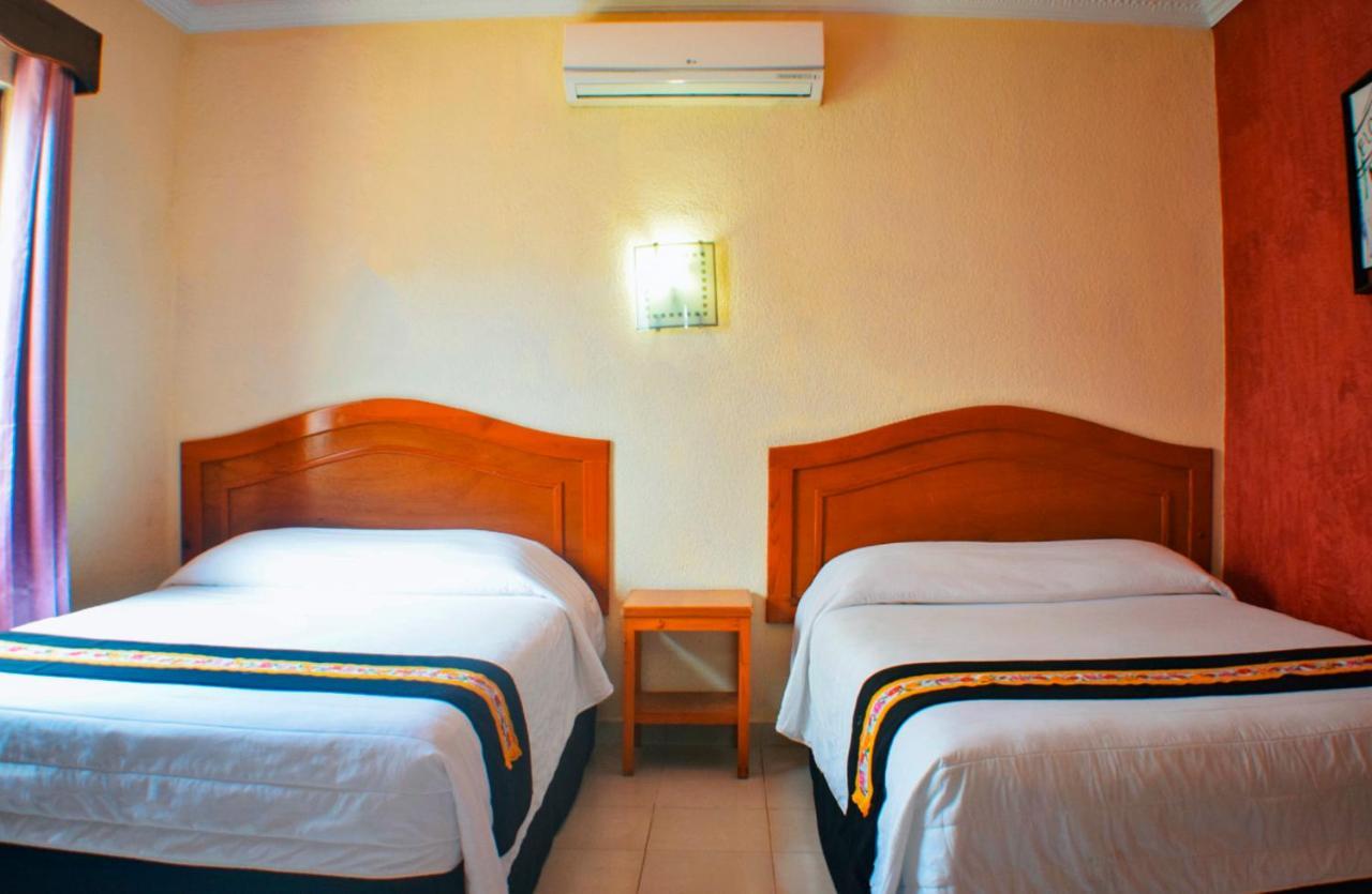 Hotel Hacienda Sanchez Valladolid  Bagian luar foto