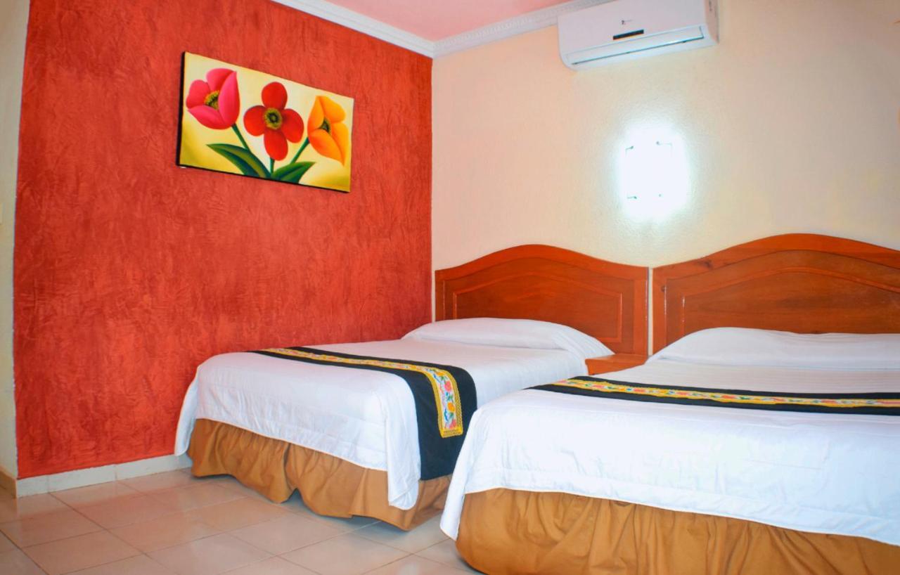 Hotel Hacienda Sanchez Valladolid  Bagian luar foto