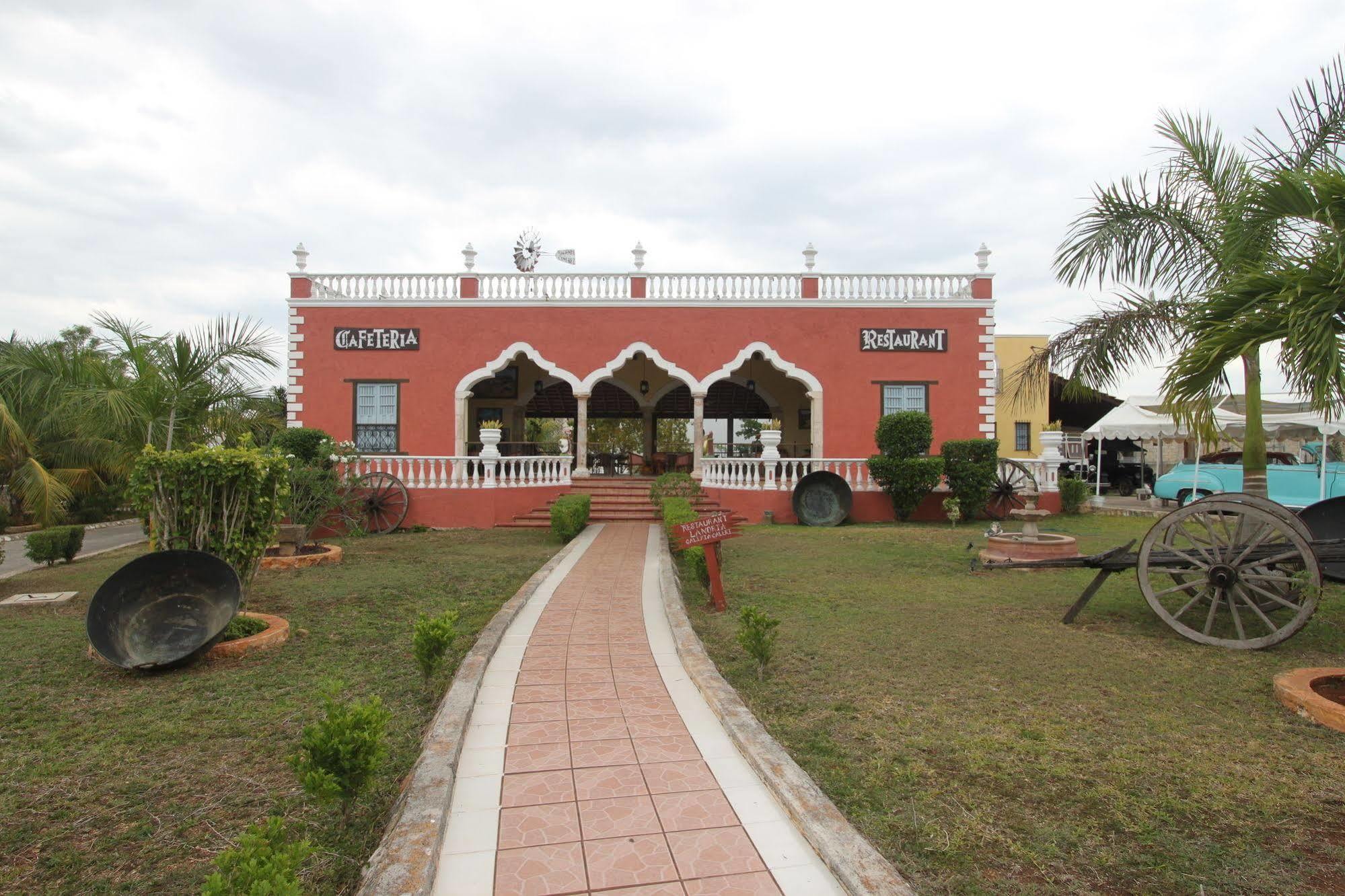 Hotel Hacienda Sanchez Valladolid  Bagian luar foto